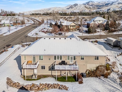 710 E 100 S, Hyde Park, UT 84318 - photo 2
