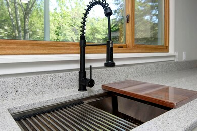 9 Edgemont Dr, Kimberling City, MO 65686 - photo 6