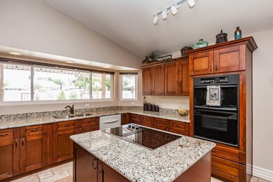 1532 E Juniper Az-4