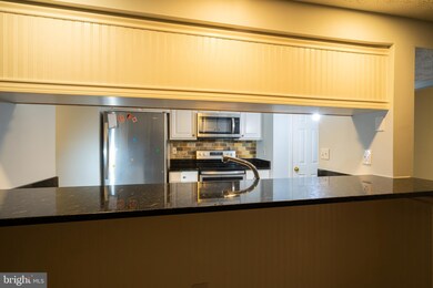 805 Deering Rd unit 7C, Pasadena, MD 21122 - photo 7