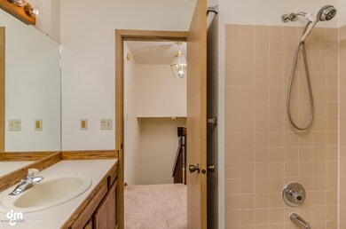 4021 Lakeridge Drive Anchorage-large-025
