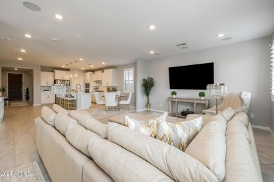 8-web-or-mls-10231 E Wavelength Ave, Mes