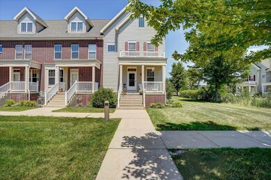 46 S Gardens Way, Fitchburg, WI 53711 - photo 2