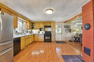 1710 Pleasant Valley Rd, Merlin, OR 97532 - photo 5