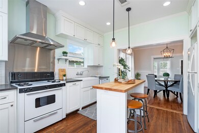 1128 Walling St, Houston, TX 77009 - photo 4