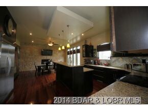 MODERN STAINLESS APPLIANCES