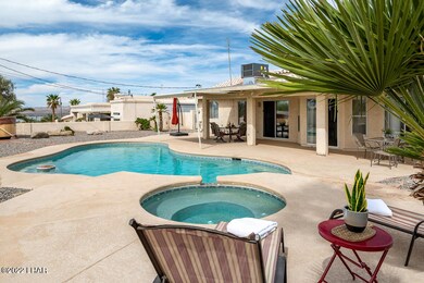 Great Backyard w/ Pool & Spa