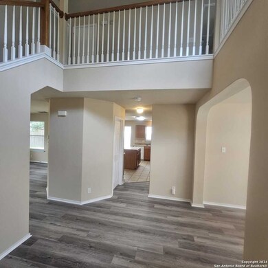 4007 Dunn Oak Dr, San Antonio, TX 78223 - photo 2