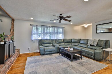 1400 NW A St, Blue Springs, MO 64015 - photo 4