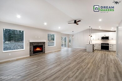 8092 W Aurora Heights Loop