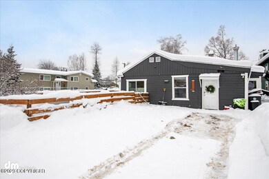 01-Front Exterior_ELI07135-HDR-Edit