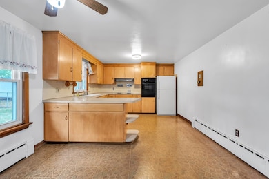 411 Franklin St, Framingham, MA 01702 - photo 6