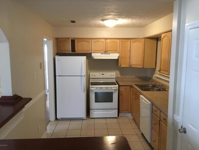 6829 Medellin Ct, Jacksonville, FL 32210 - photo 6