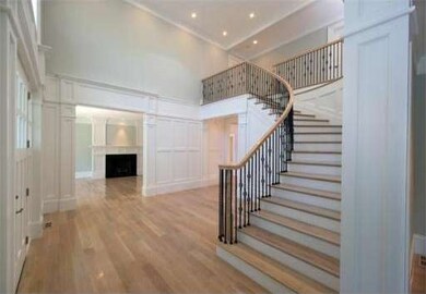 54 Maugus Ave, Wellesley Hills, MA 02481 - photo 4