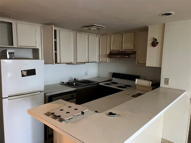 Sussex West Tower unit 602, Houston, TX 77036 - photo 4