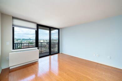 700 Grove St unit 11V, Jersey City, NJ 07310 - photo 6