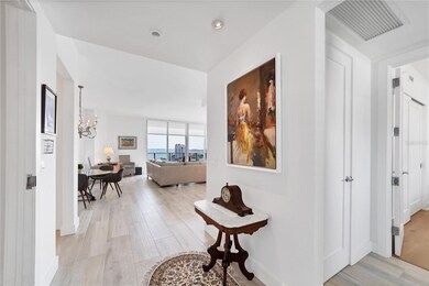 VUE Sarasota Bay unit 802, Sarasota, FL 34236 - photo 5