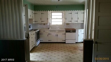 8235 Millstone Rd, Hancock, MD 21750 - photo 7