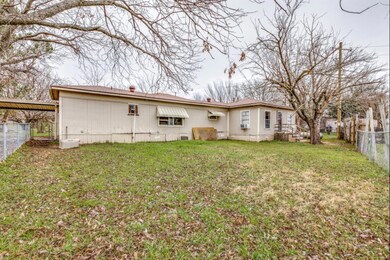 4609 Fairview Dr, Granbury, TX 76049 - photo 5