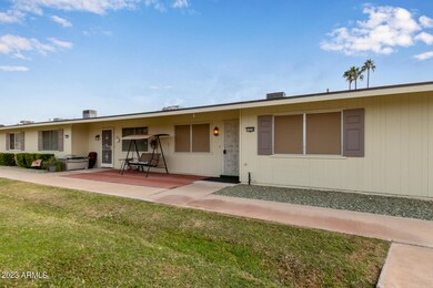 13634 N Silverbell Dr, Sun City, AZ 85351 - photo 2