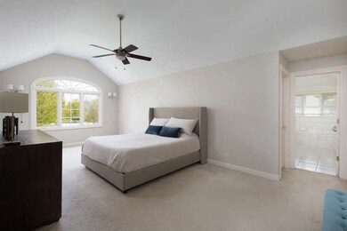 2103 Clear Brook Ct, Naperville, IL 60564 - photo 4