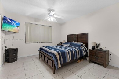 8560 SW 212th St unit 308, Cutler Bay, FL 33189 - photo 7