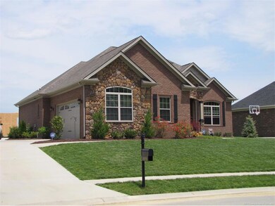 5010 Cooks Creek Ln, Sellersburg, IN 47172 - photo 2