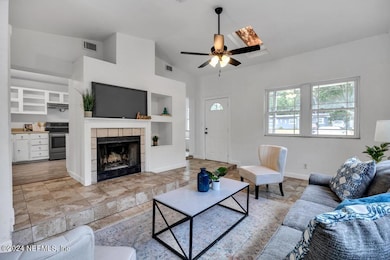 2851 Kline Rd, Jacksonville, FL 32246 - photo 7