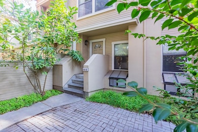 998 La Mesa Terrace unit D, Sunnyvale, CA 94086 - photo 3