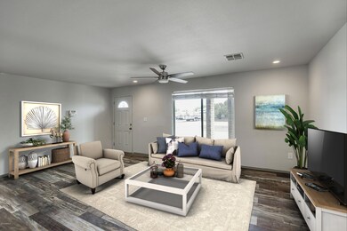 Family Room 3401 E ALTADENA AVE