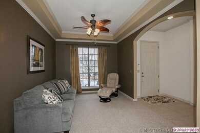 Open entry formal area can be used for formal dinn
