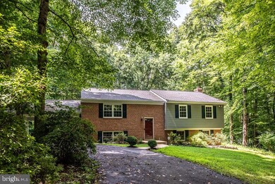 12310 Running Deer Rd, Manassas, VA 20112 - photo 2