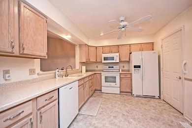 8119 Witts Meadow Ln, Cincinnati, OH 45255 - photo 6