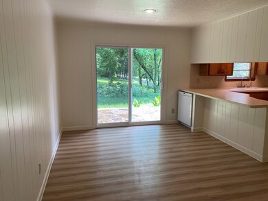 236 Harris St, Nacogdoches, TX 75964 - photo 5