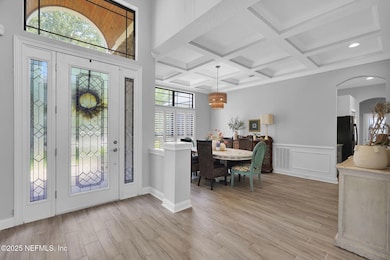 7-web-or-mls-13085 Sir Rogers Ct S_007