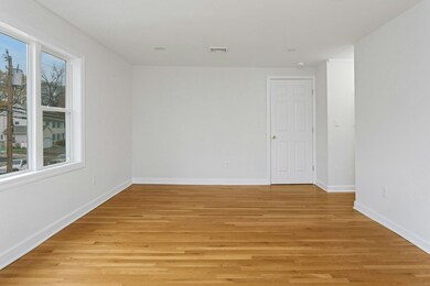 119 Forest St, New Canaan, CT 06840 - photo 6