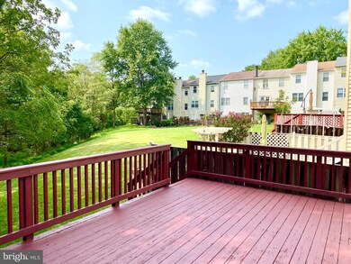 12053 Winding Creek Way, Germantown, MD 20874 - photo 5