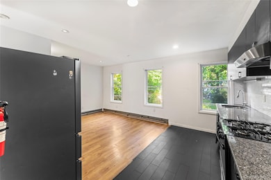 204 S William St, Newburgh, NY 12550 - photo 5