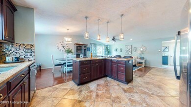 7402-Bluffington-Rd_009