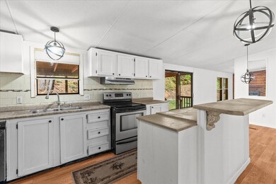 1198 Baker Cir, Tunnel Hill, GA 30755 - photo 3