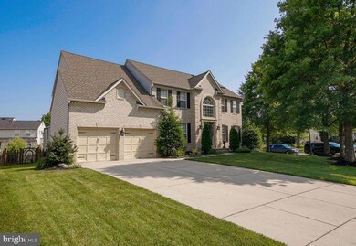 8201 River Run Dr, Bowie, MD 20715 - photo 2