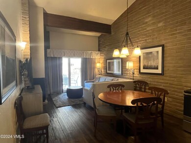 1313 dining living