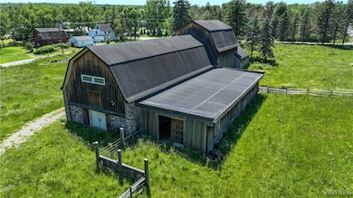 976 Davis Rd, East Aurora, NY 14052 - photo 4