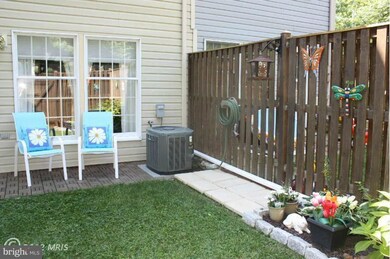 18927 Piney Point Place, Germantown, MD 20874 - photo 7