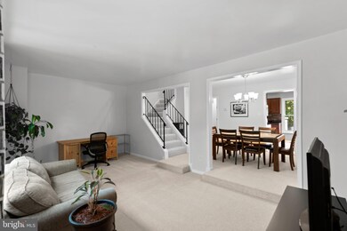 7732 Groveland Heights Ct, Springfield, VA 22153 - photo 4