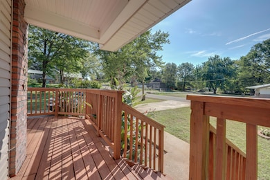 301 W 5th St, Grove, OK 74344 - photo 6