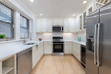 18 Cooper St unit 1, Boston, MA 02113 - photo 3