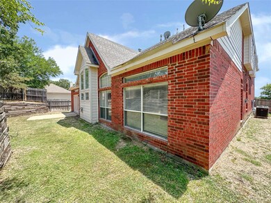 1617 Buena Vista Dr, Denton, TX 76210 - photo 7