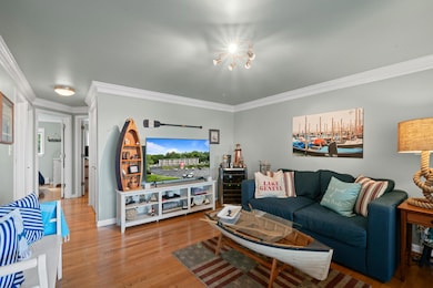 227 Dewey Ave unit 205, Fontana, WI 53125 - photo 4