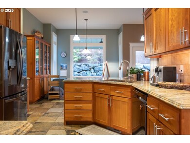 126 Cypress Ct, Winchester, OR 97495 - photo 6